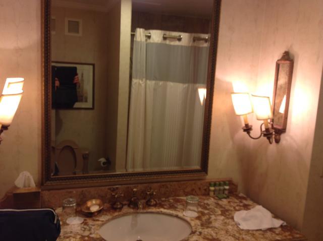 bathroom 4