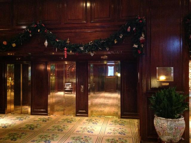 lobby 3